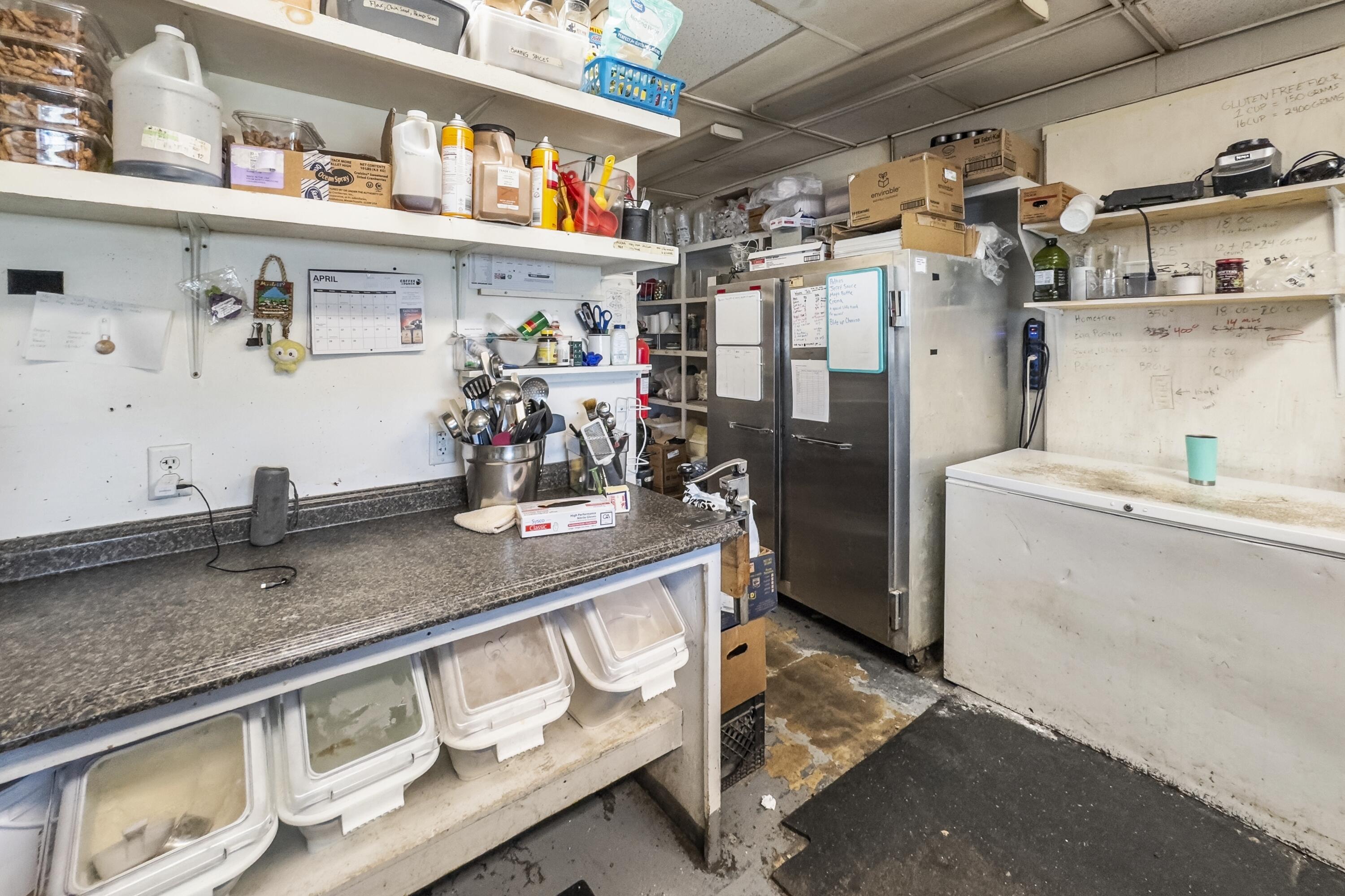 189 Main Street Thomaston ME 04861