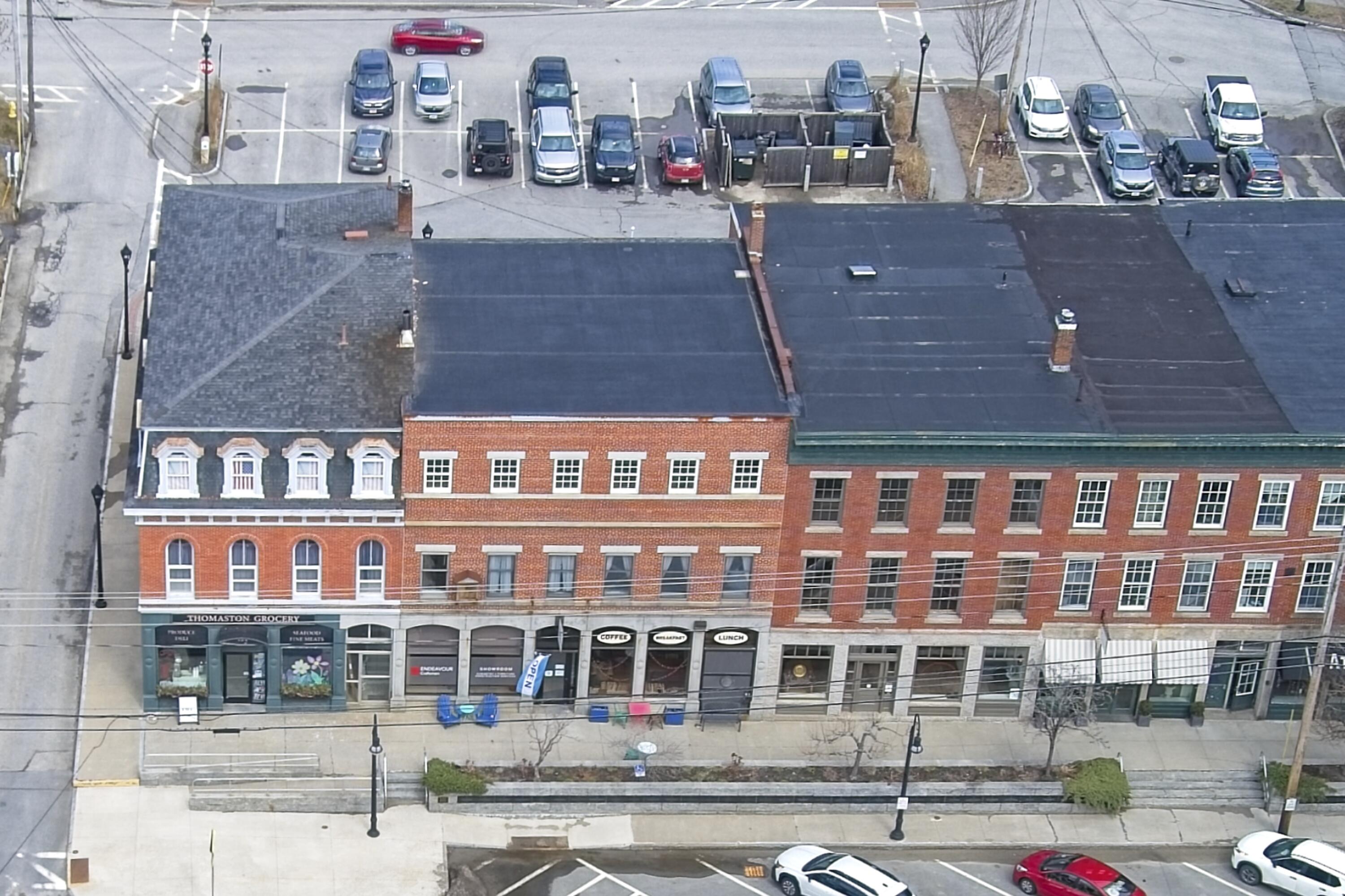 189 Main Street Thomaston ME 04861