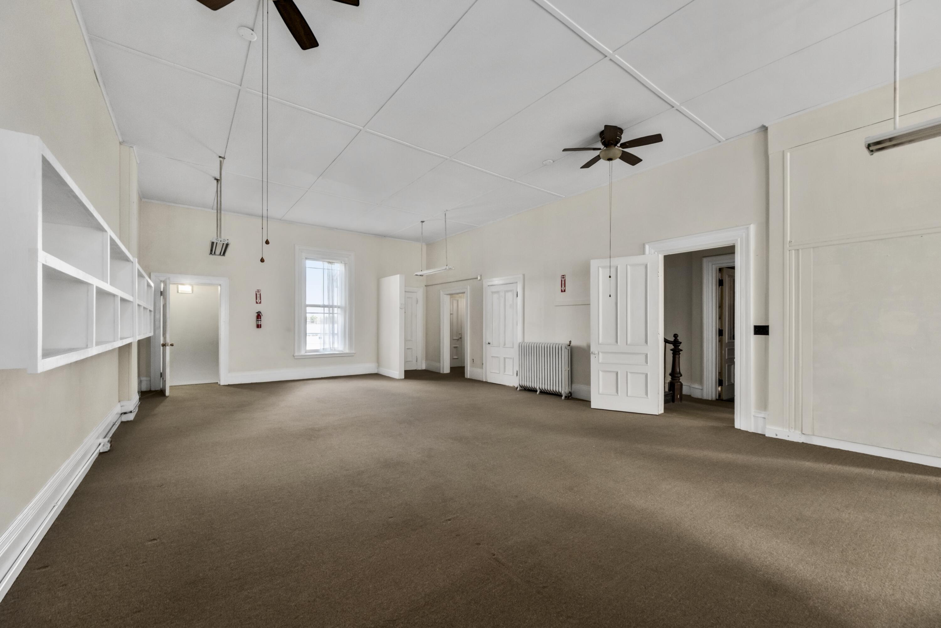 189 Main Street Thomaston ME 04861