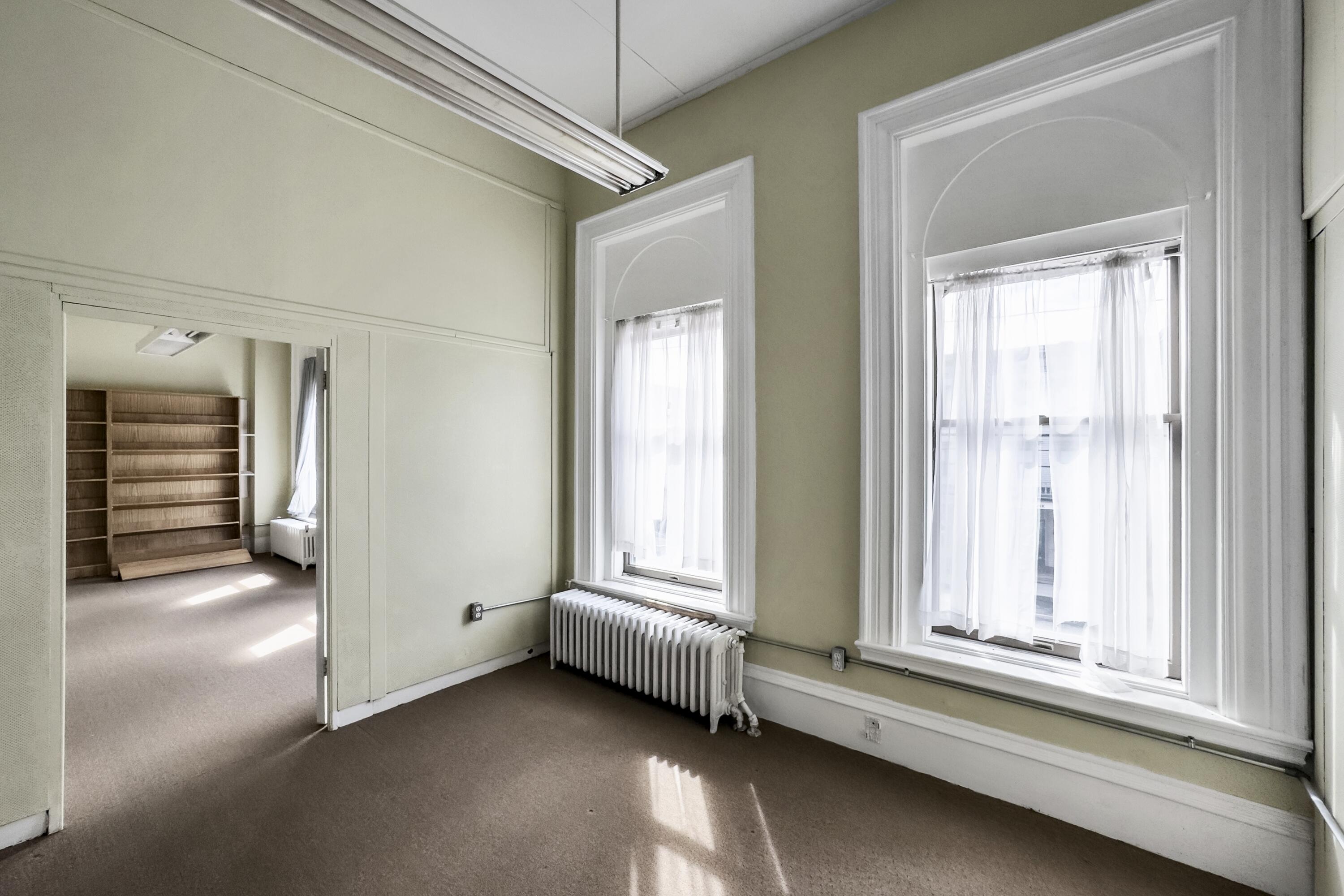 189 Main Street Thomaston ME 04861