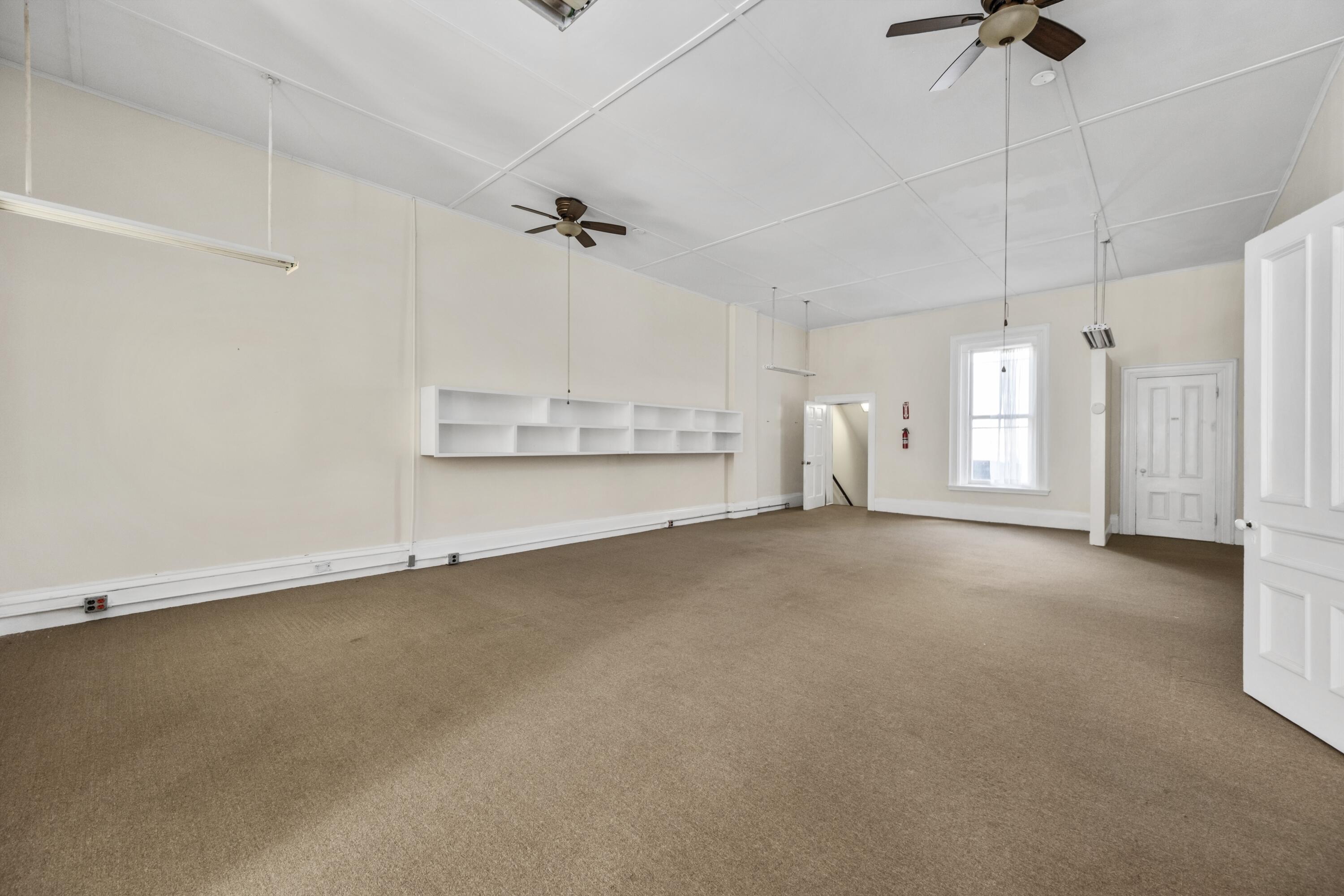 189 Main Street Thomaston ME 04861