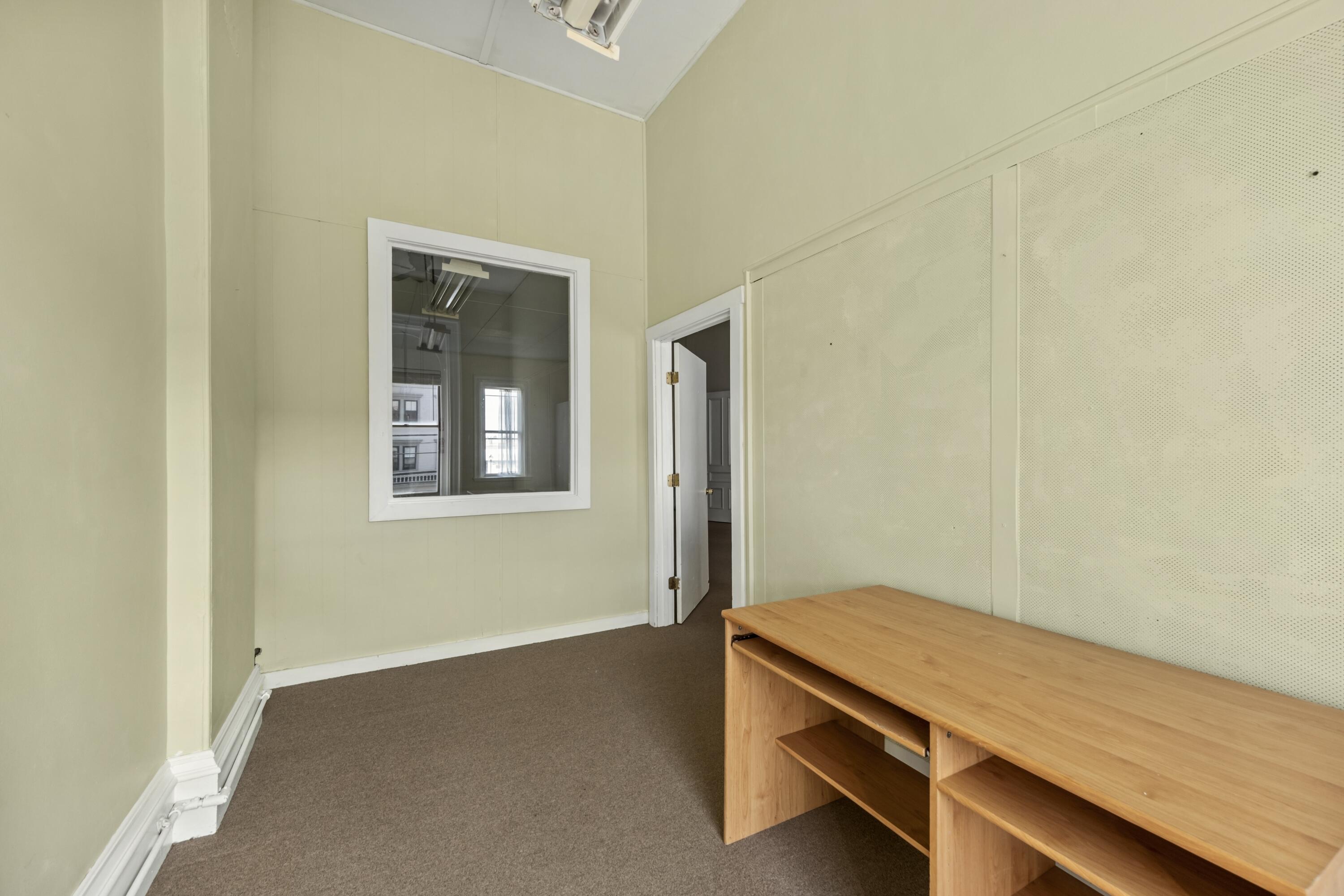 189 Main Street Thomaston ME 04861