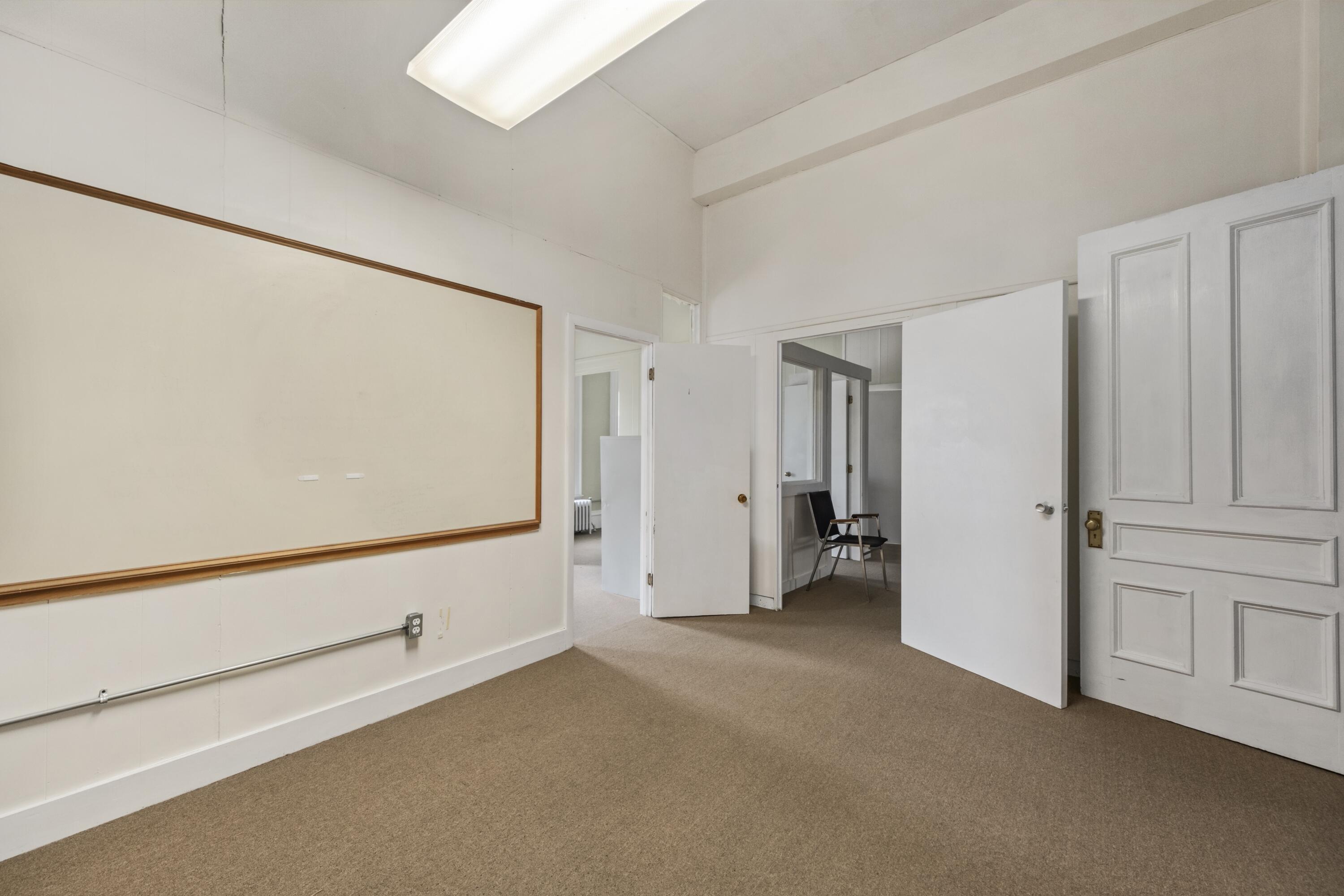 189 Main Street Thomaston ME 04861