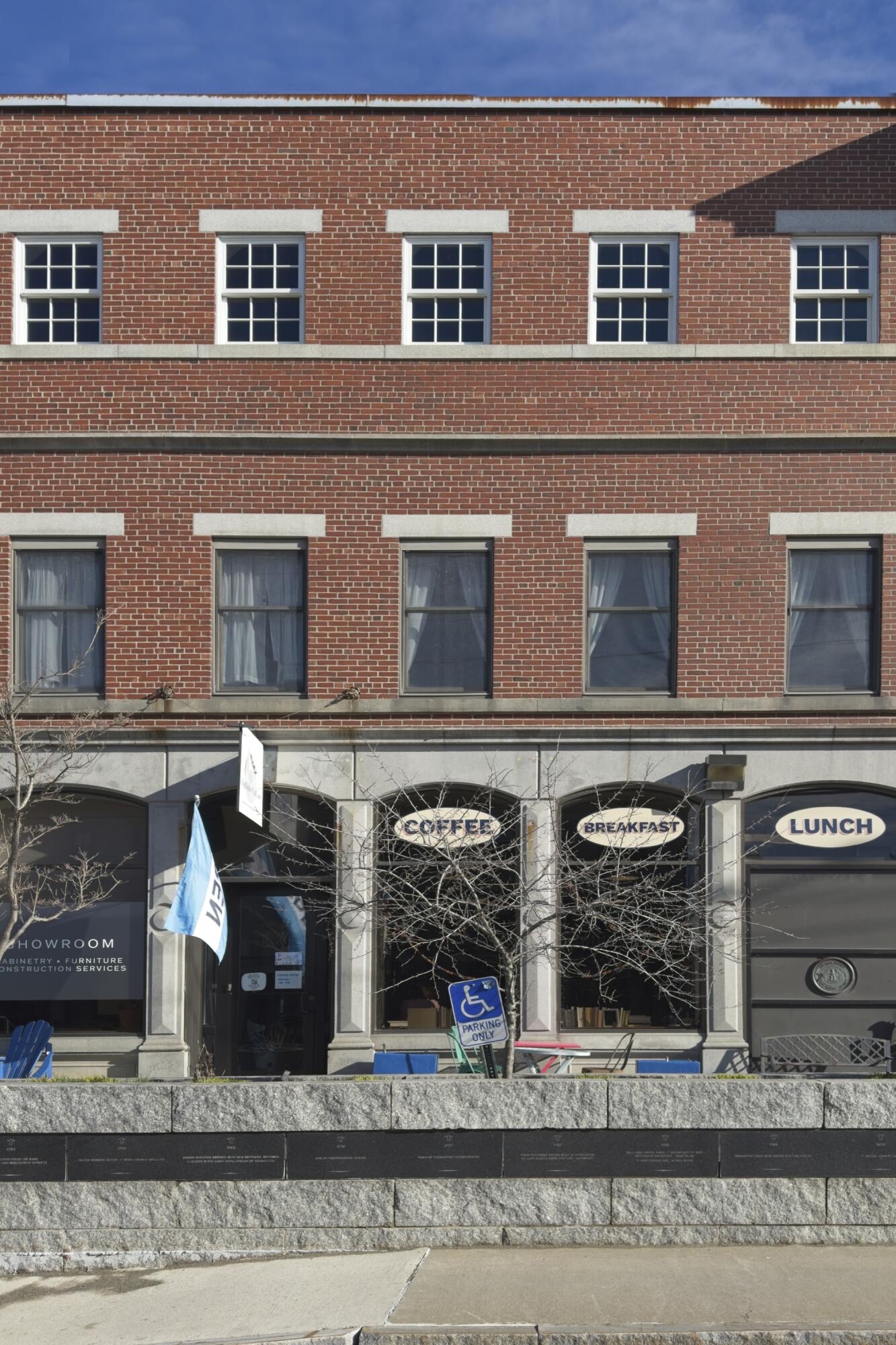 189 Main Street Thomaston ME 04861