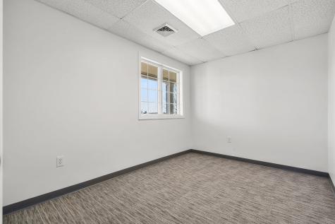 19 Bridge Street Kittery ME 03904