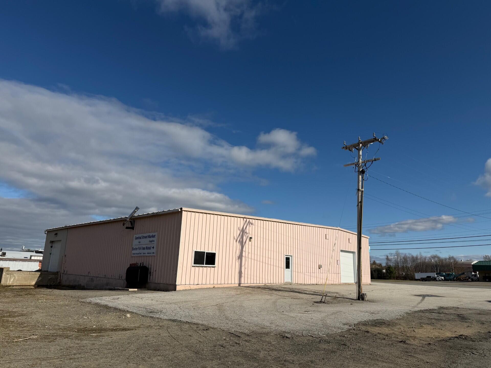 953 Central Street Millinocket ME 04462