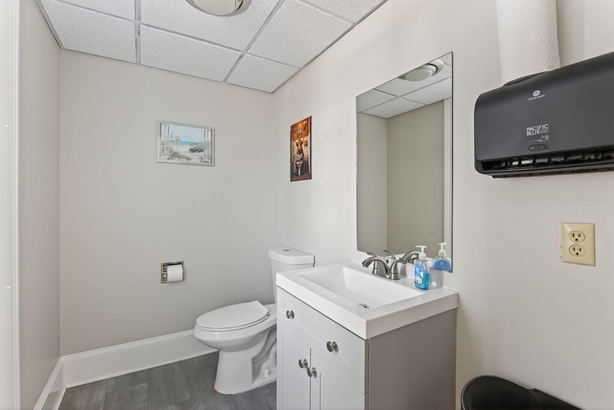 190 Main Street Saco ME 04072