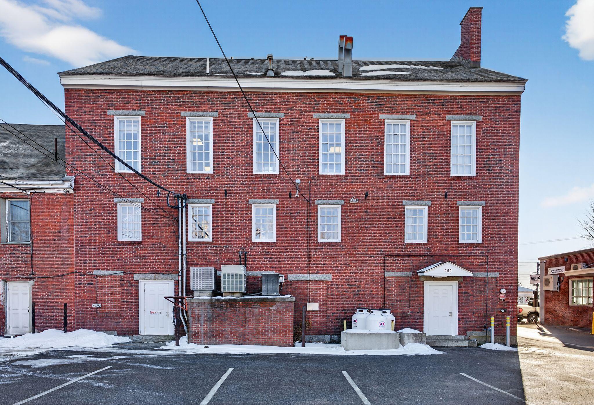 190 Main Street Saco ME 04072