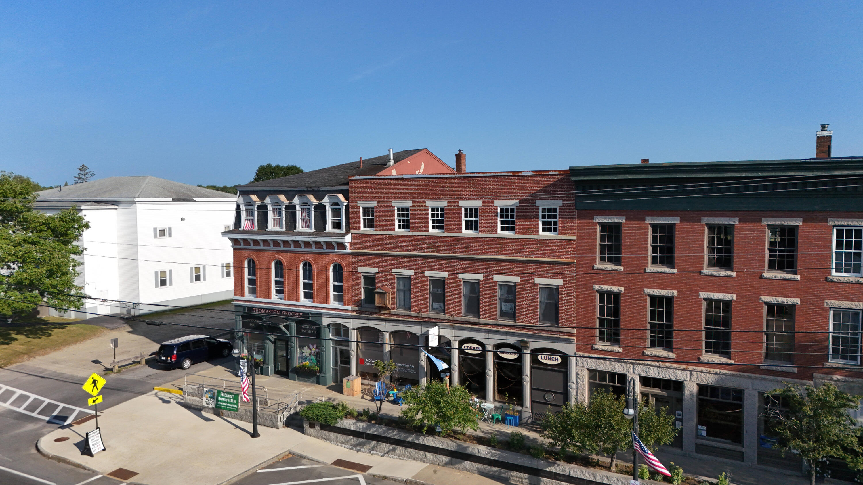 191-193 Main Street Thomaston ME 04861