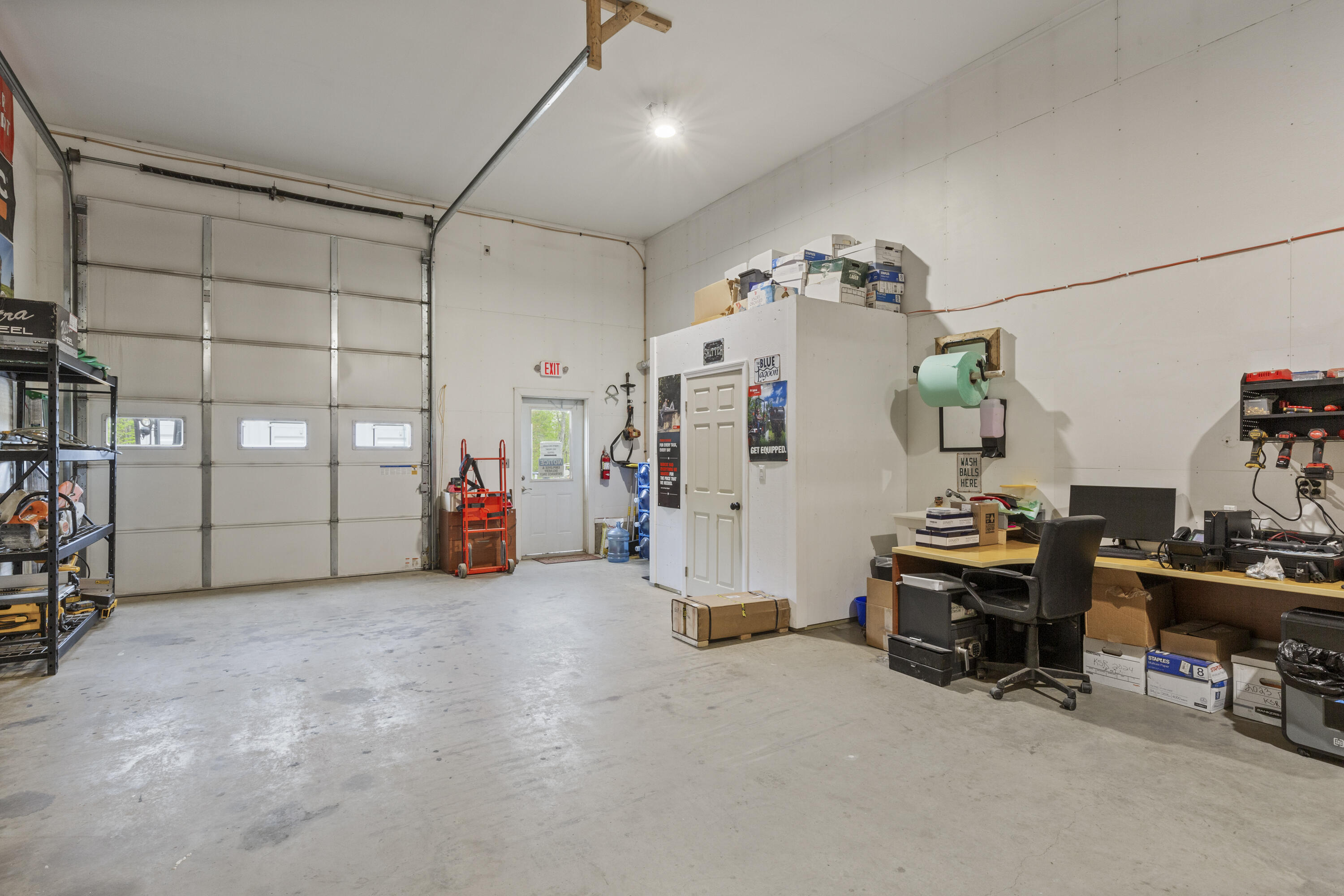 43 Augusta Road Washington ME 04574