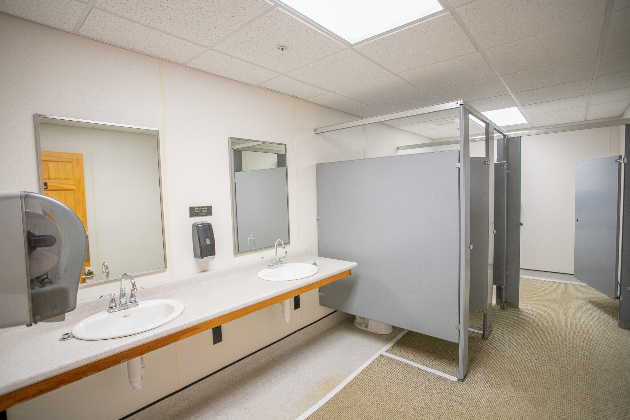 441 Newburgh Road Hermon ME 04401