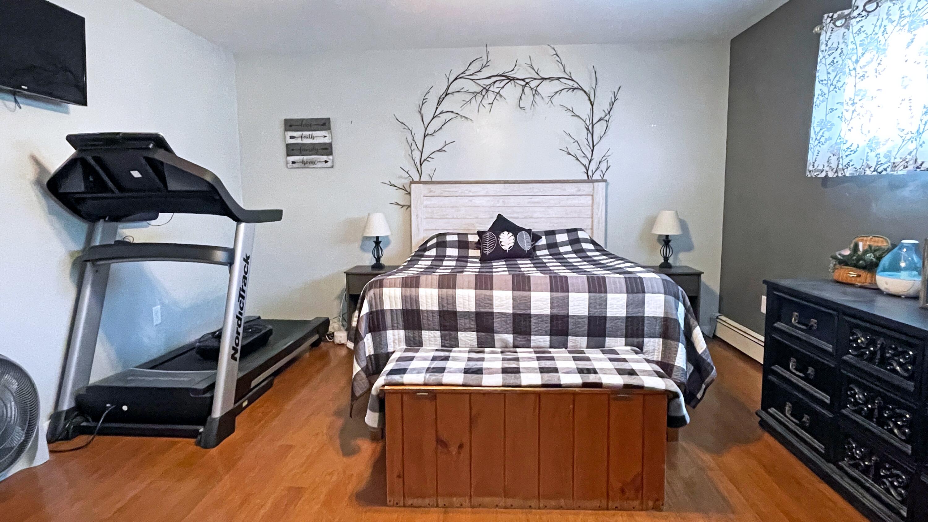 1294 Sabattus Street Lewiston ME 04240