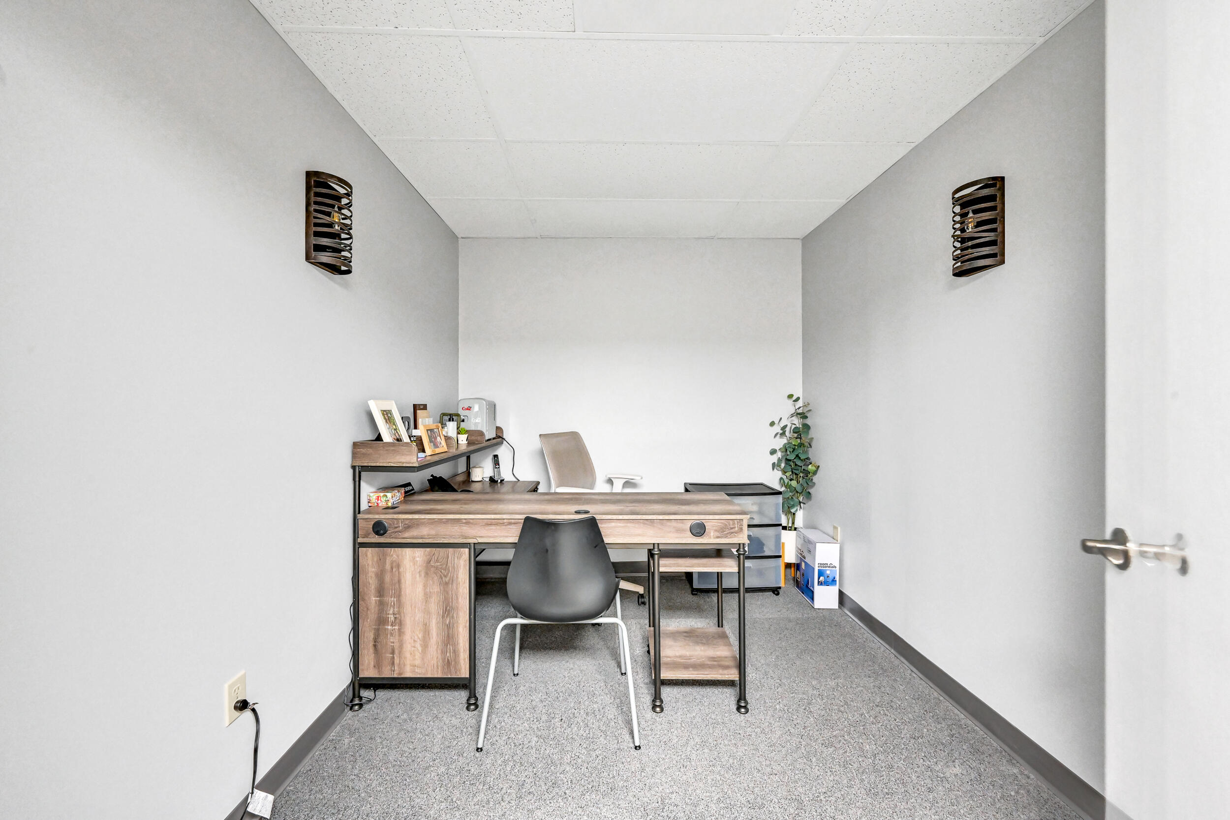 675 Western Avenue Manchester ME 04351