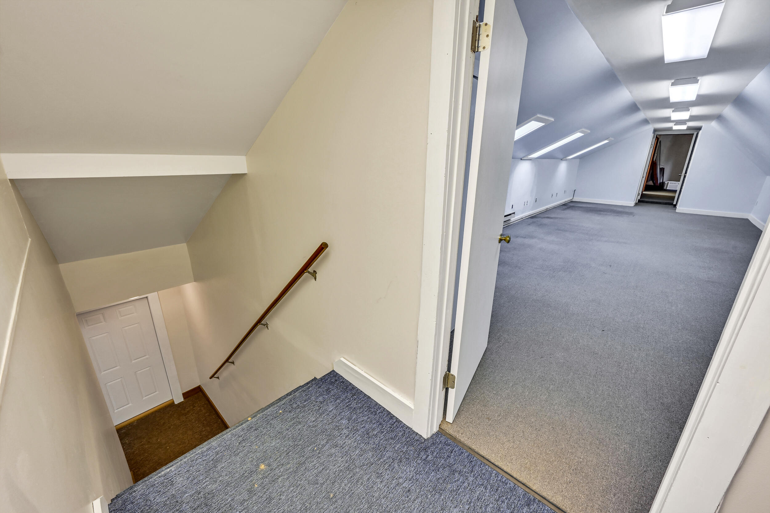 675 Western Avenue Manchester ME 04351