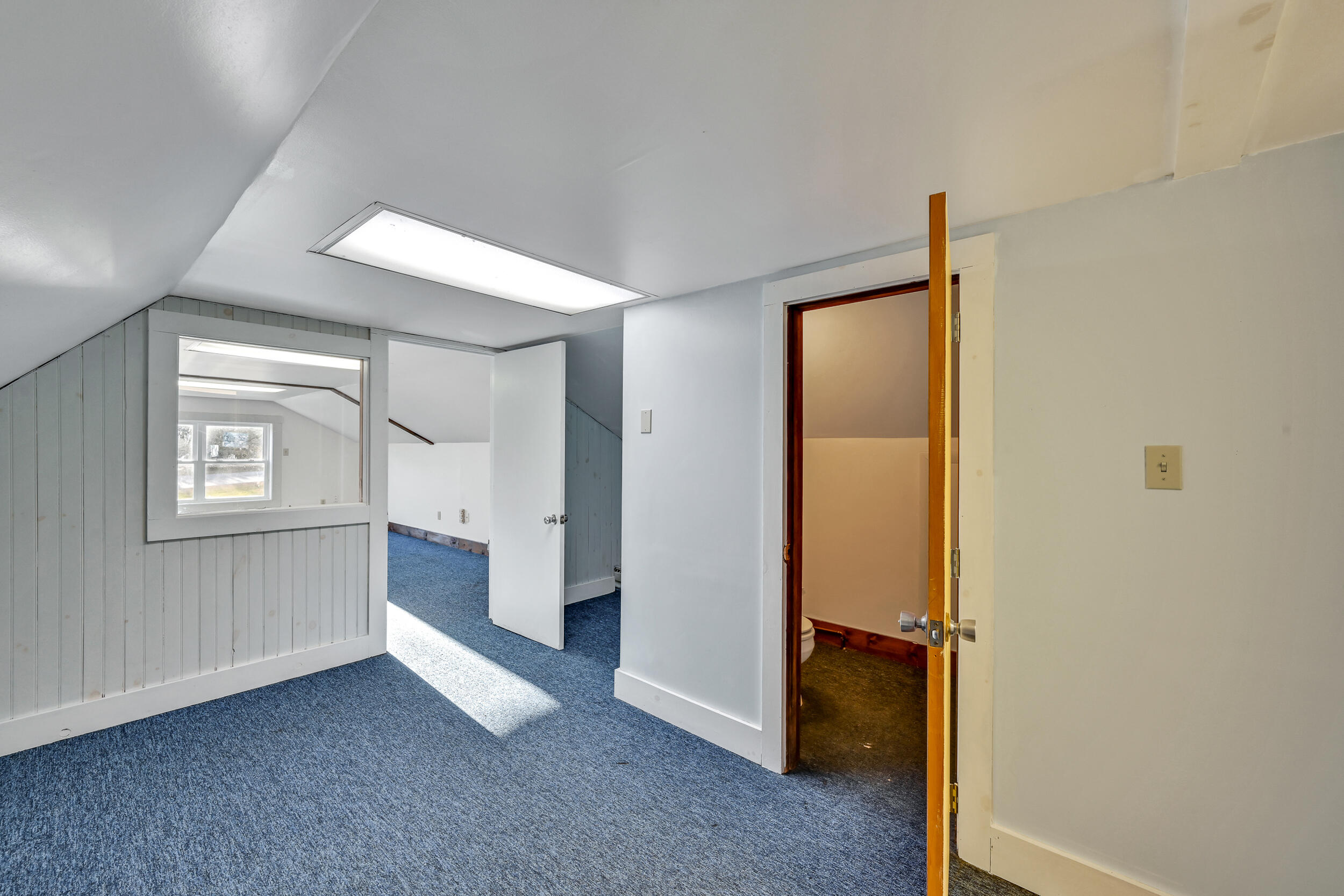 675 Western Avenue Manchester ME 04351