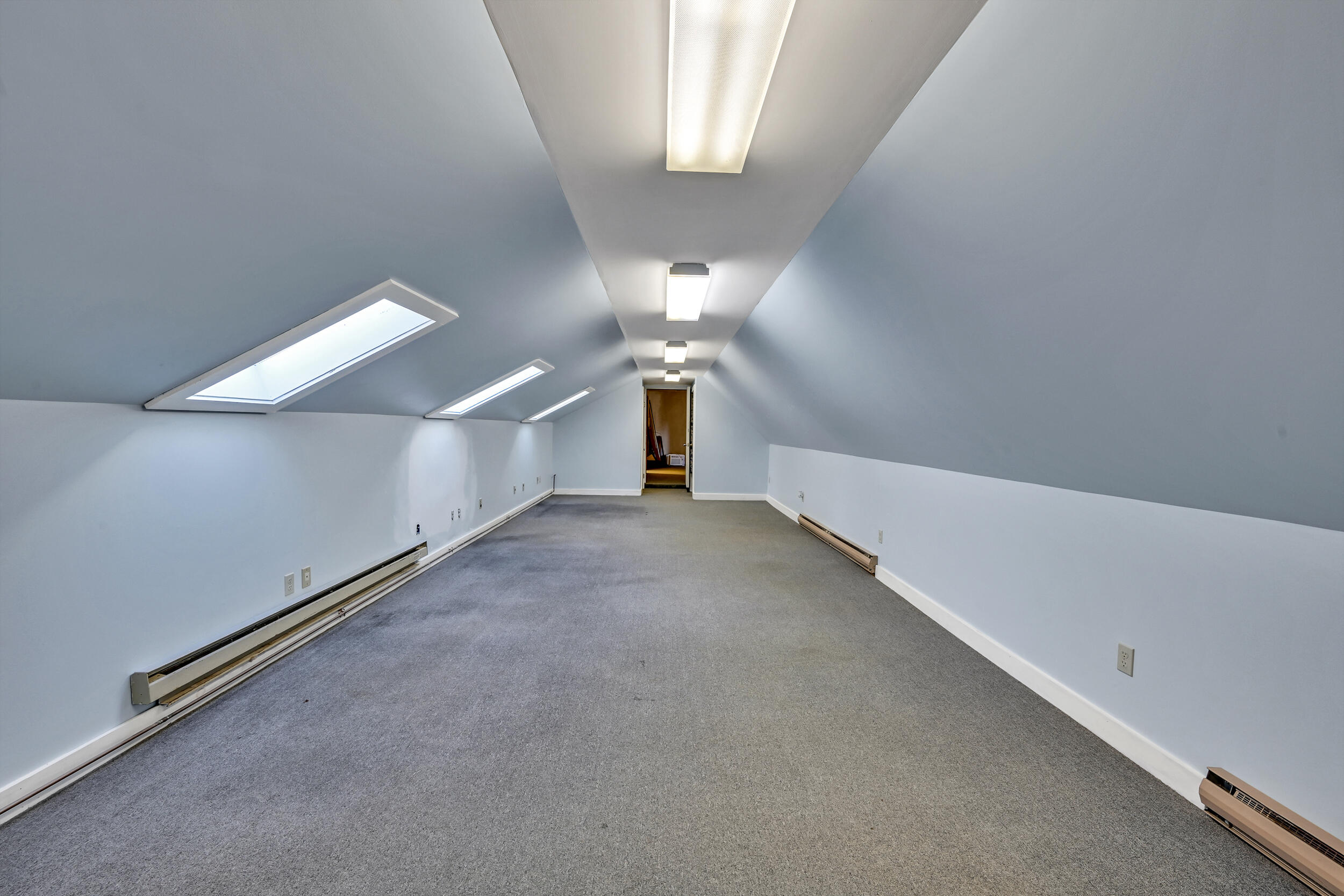 675 Western Avenue Manchester ME 04351