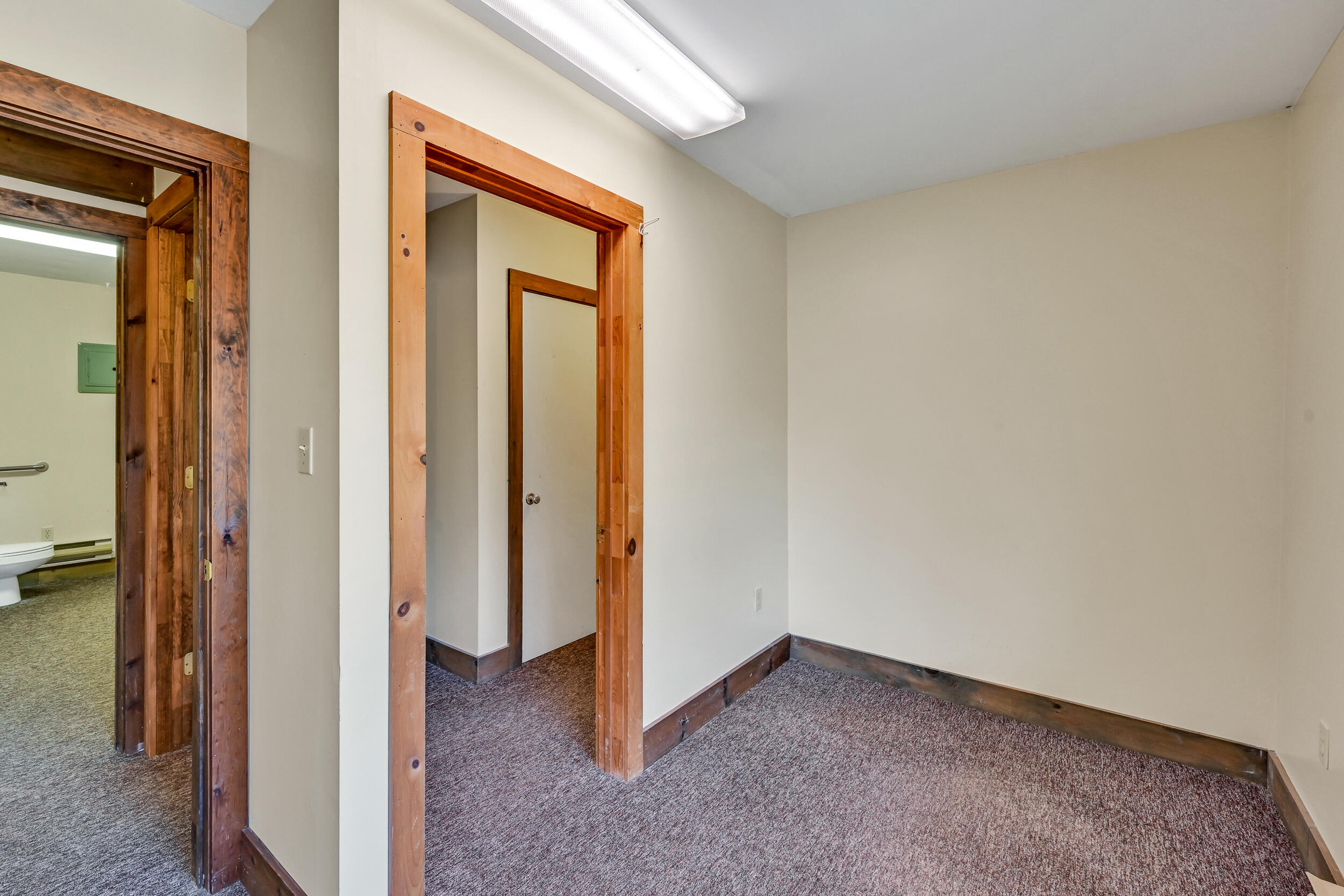 675 Western Avenue Manchester ME 04351