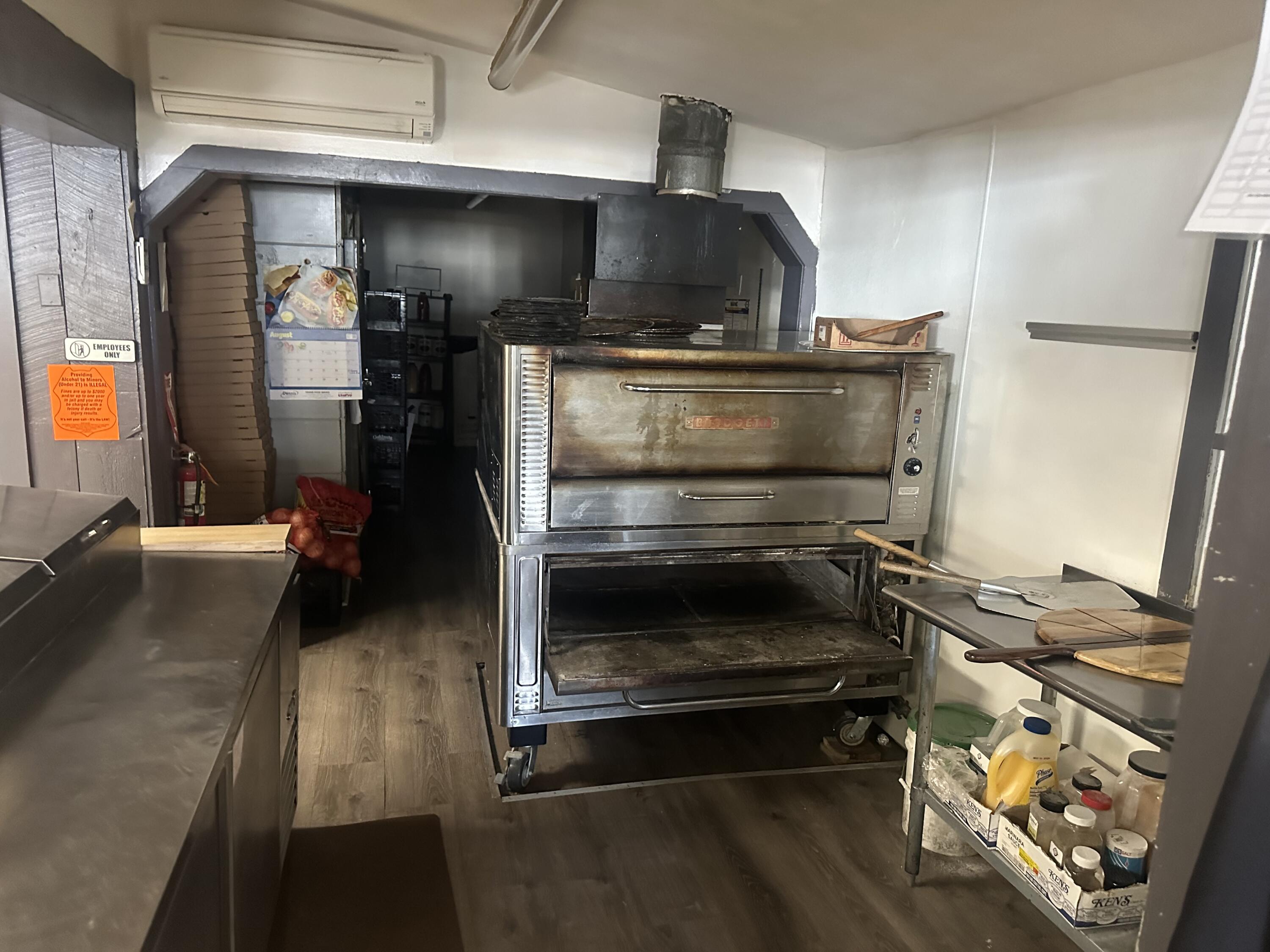 2 Chadbourne Road Standish ME 04084