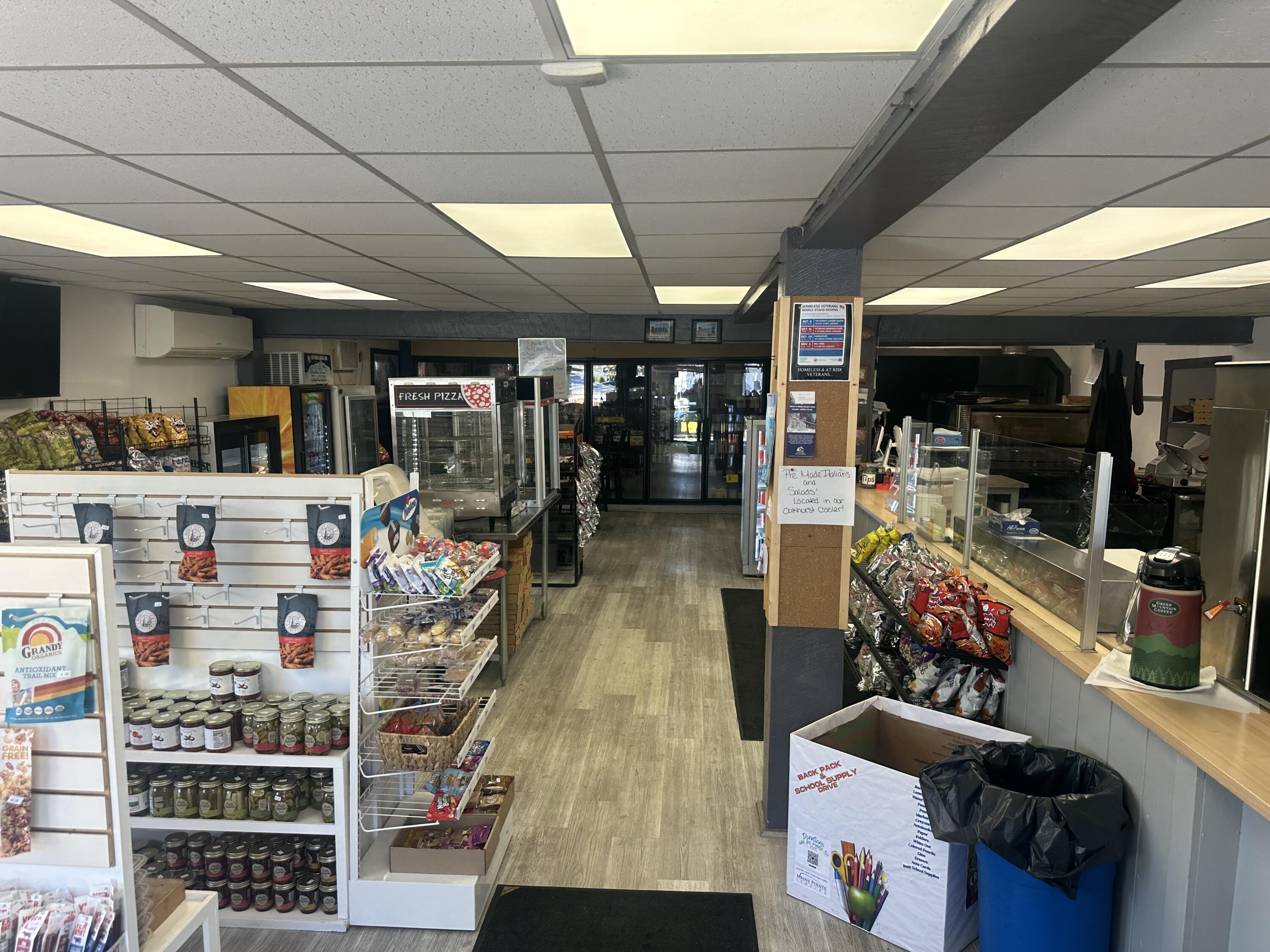 2 Chadbourne Road Standish ME 04084