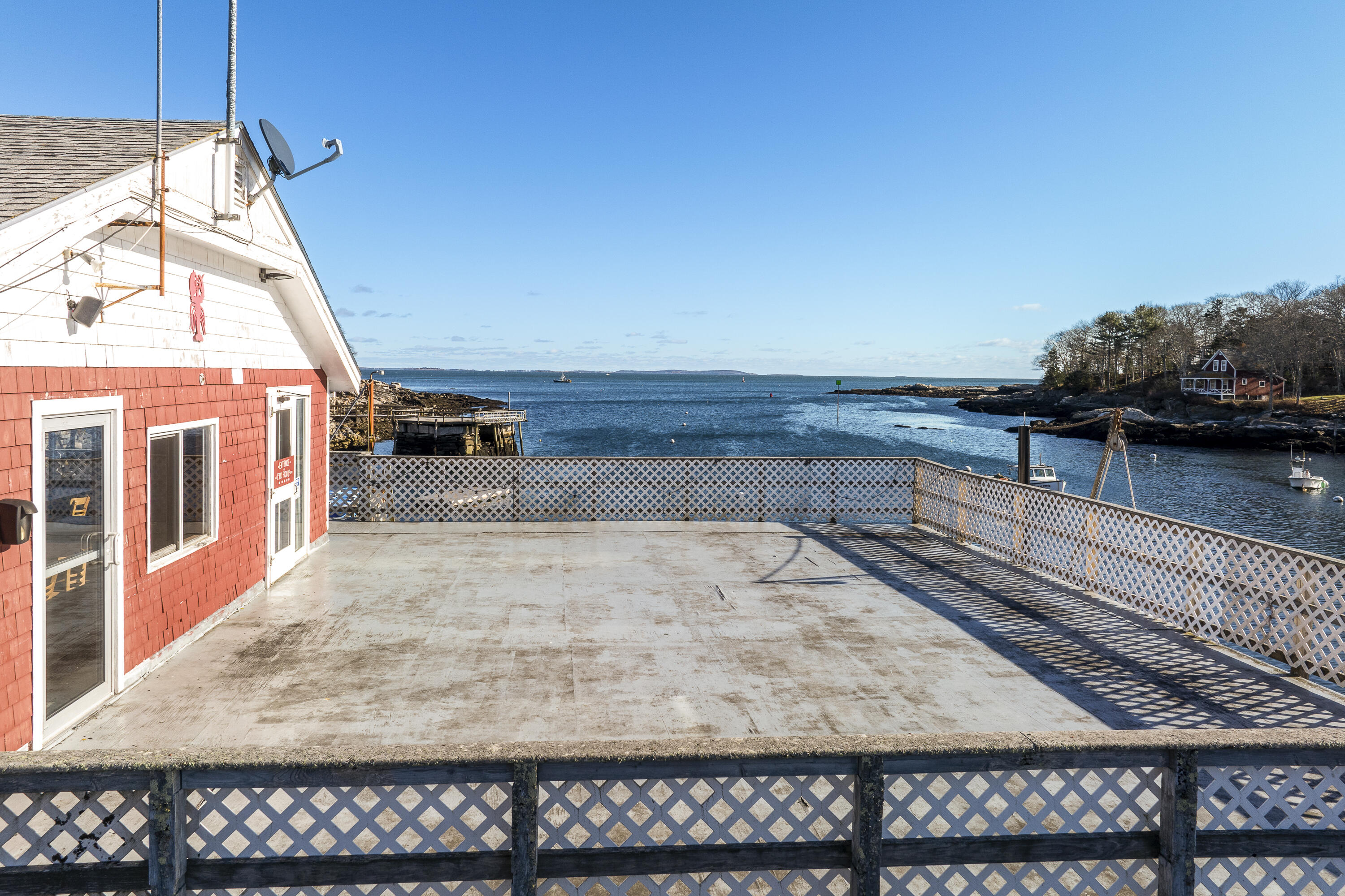 127,129,81 131, 132 State Route 32 Bristol ME 04554