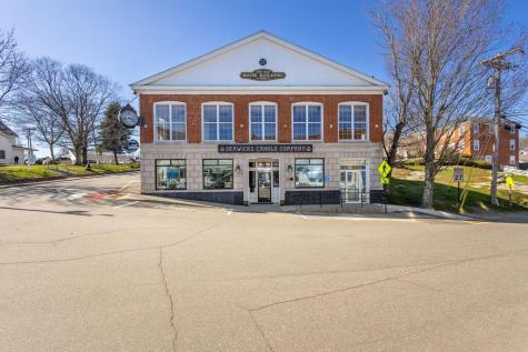 4 Townsend Avenue Boothbay Harbor ME 04538