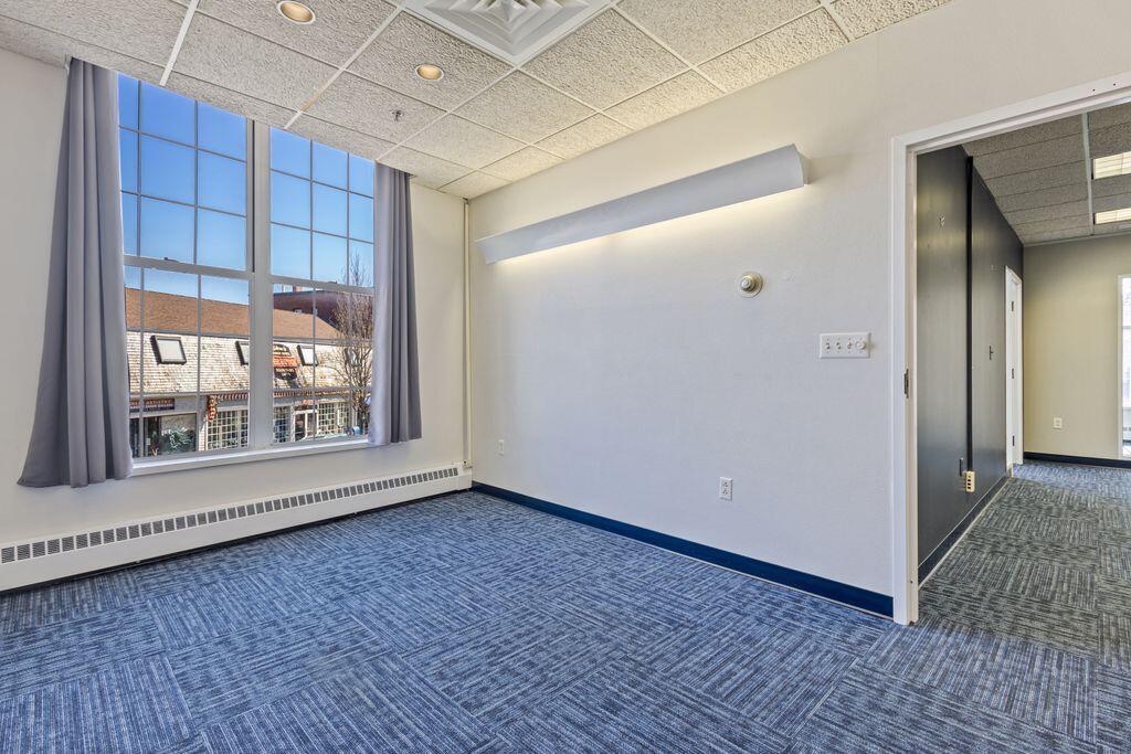 4 Townsend Avenue Boothbay Harbor ME 04538