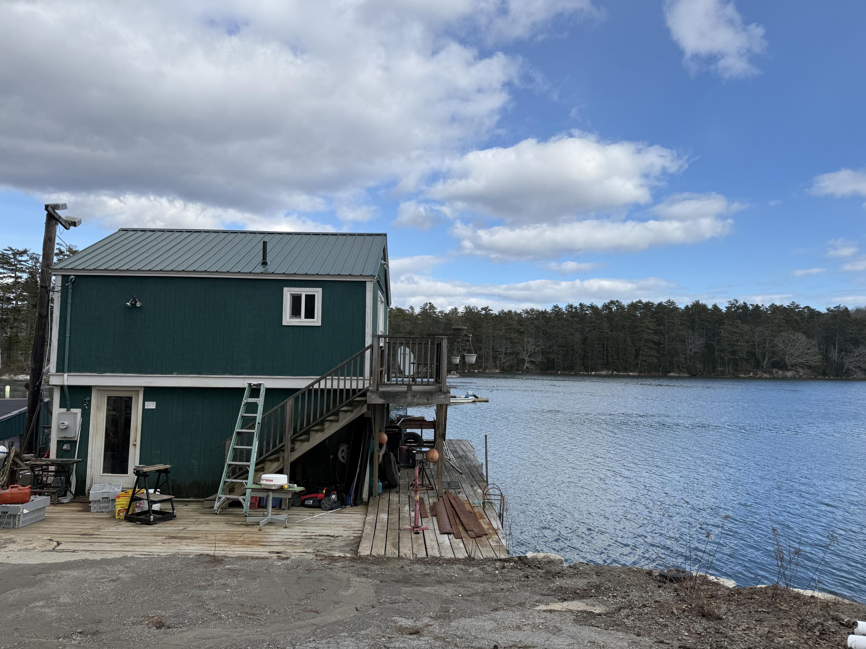37 Knickerkane Road Boothbay ME 04537