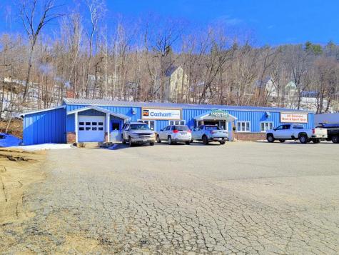 53 River Road Mexico ME 04257