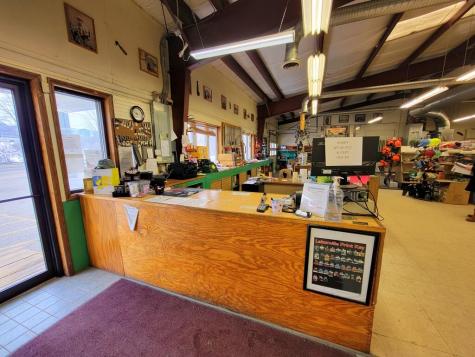 53 River Road Mexico ME 04257