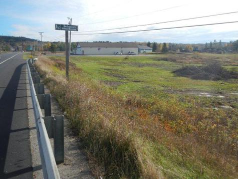 40 River Road Lincoln ME 04457