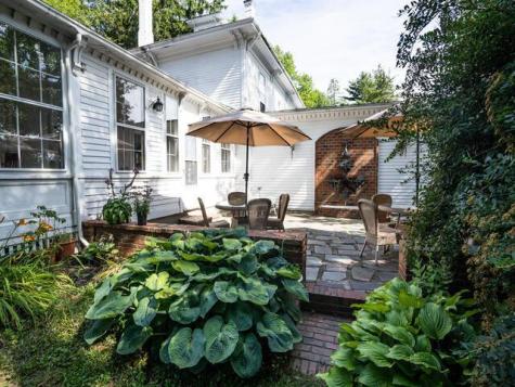 121 E Main Street Searsport ME 04974