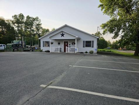 22 Cleveland Street Skowhegan ME 04976