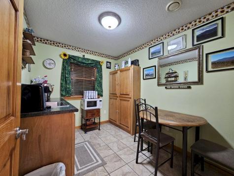 22 Cleveland Street Skowhegan ME 04976