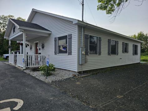22 Cleveland Street Skowhegan ME 04976