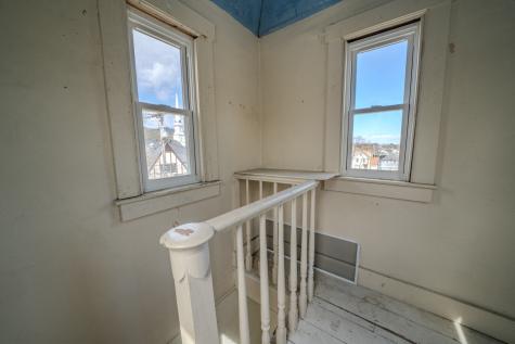 13 Wood Street Camden ME 04843