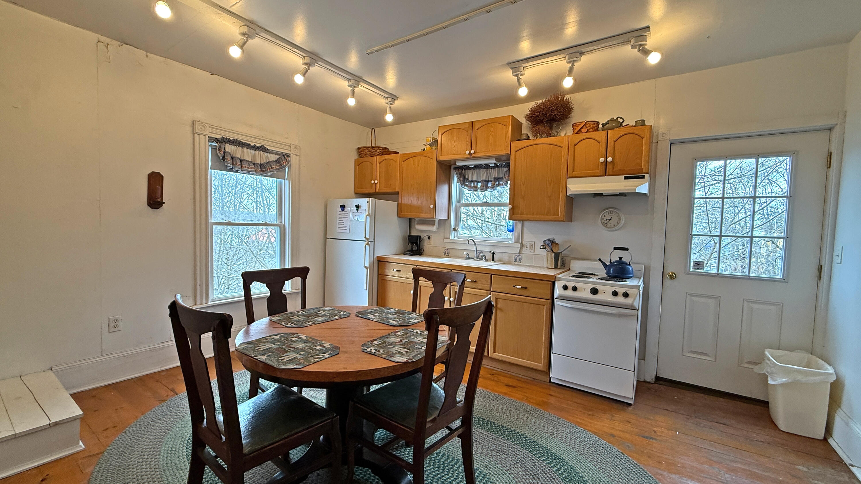 16 School Street Lubec ME 04652