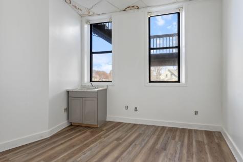 671 Forest Avenue Portland ME 04103