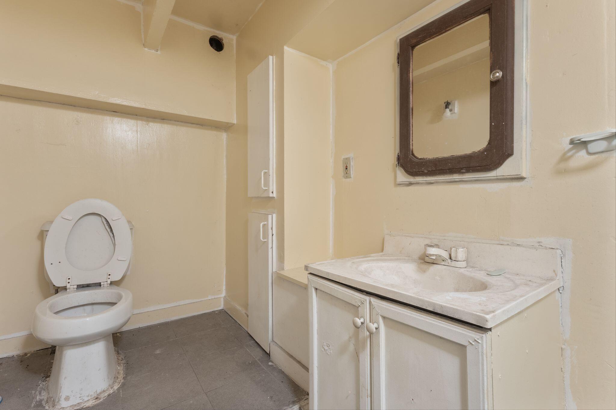 671 Forest Avenue Portland ME 04103