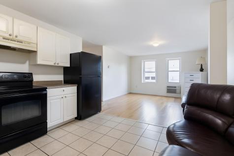 671 Forest Avenue Portland ME 04103
