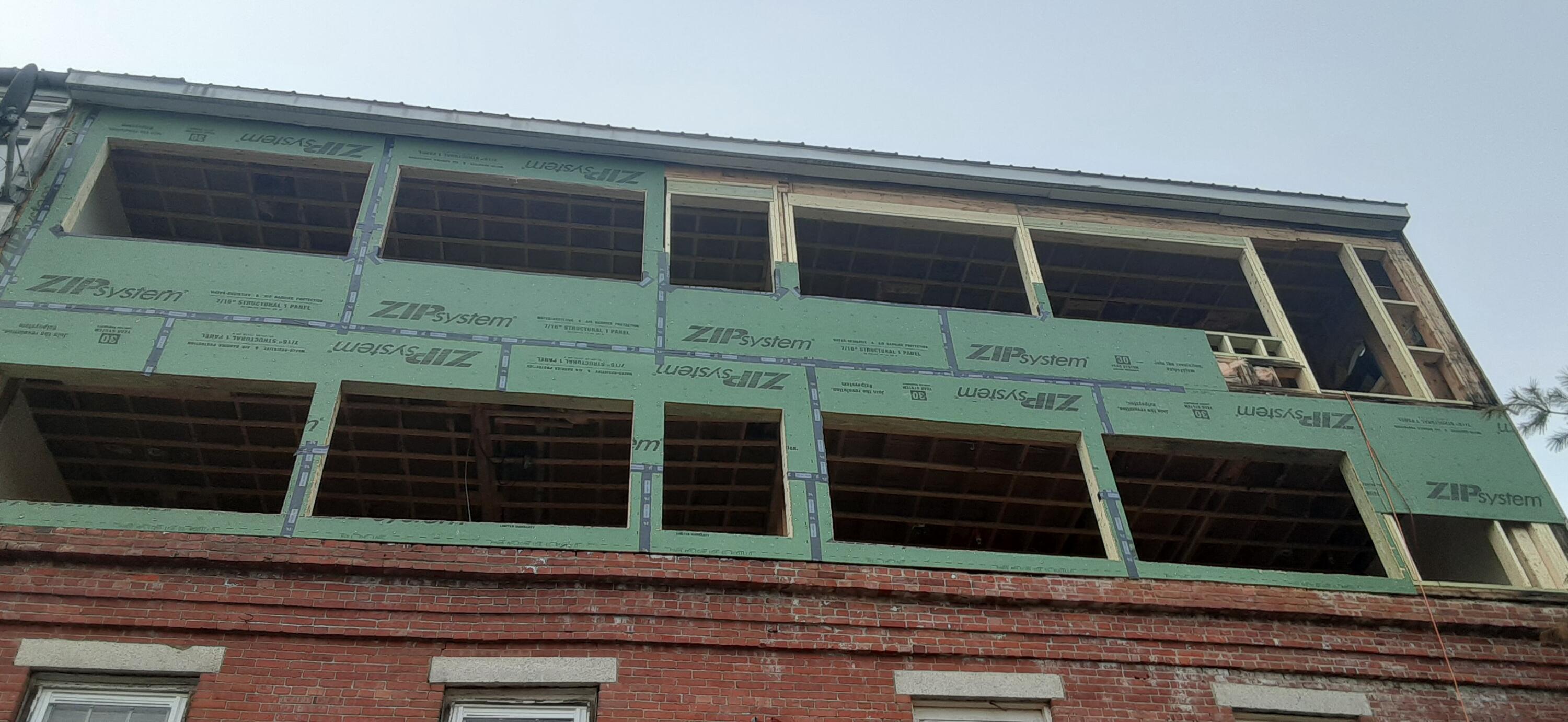 37 & 39 E Main Street Searsport ME 04974