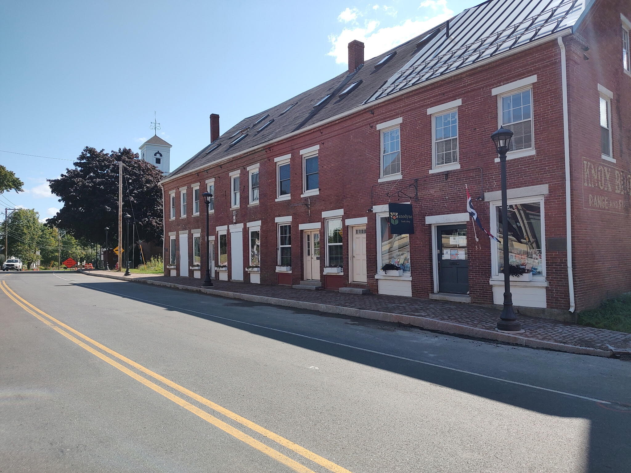 37 & 39 E Main Street Searsport ME 04974