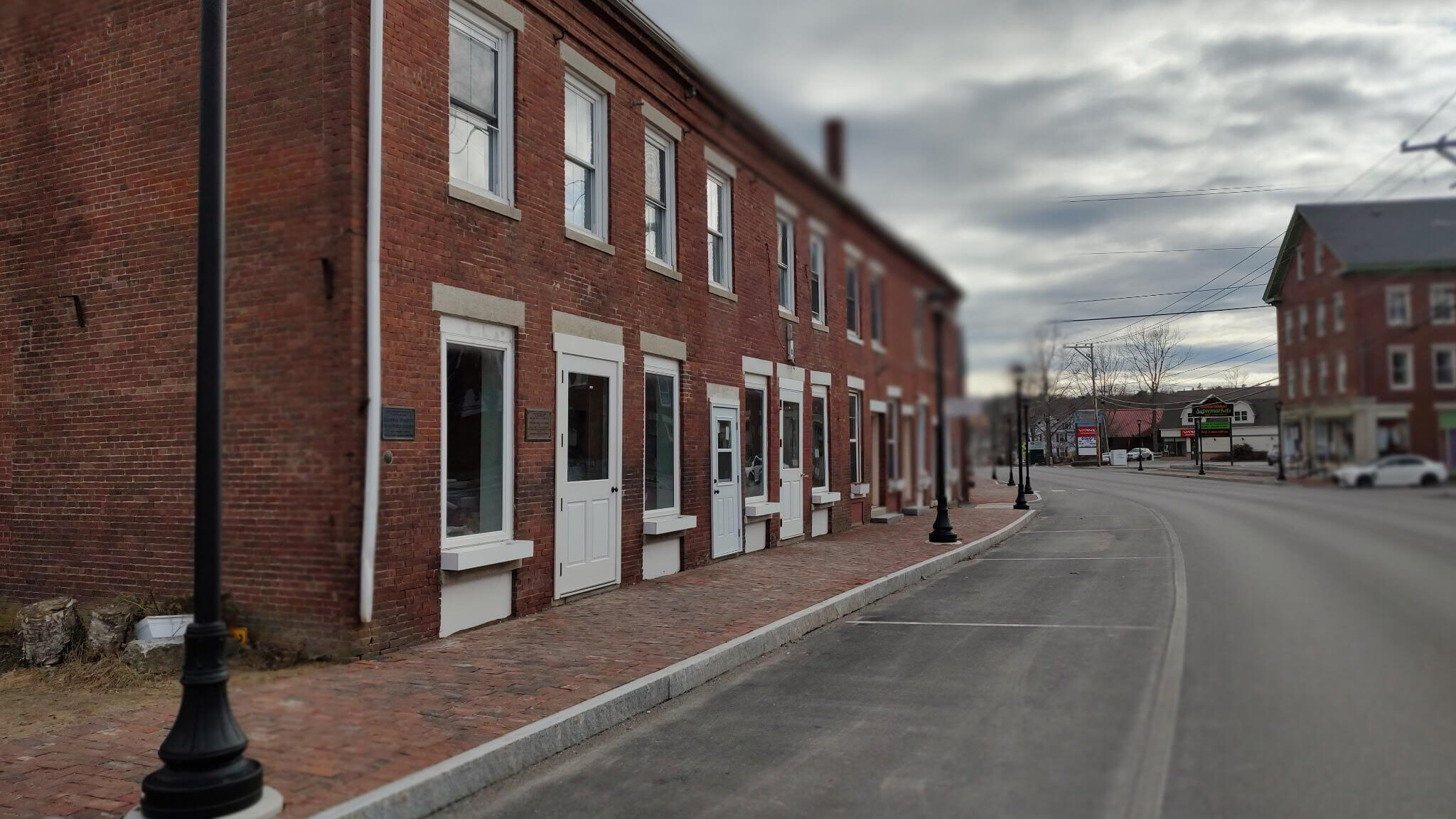 37 & 39 E Main Street Searsport ME 04974