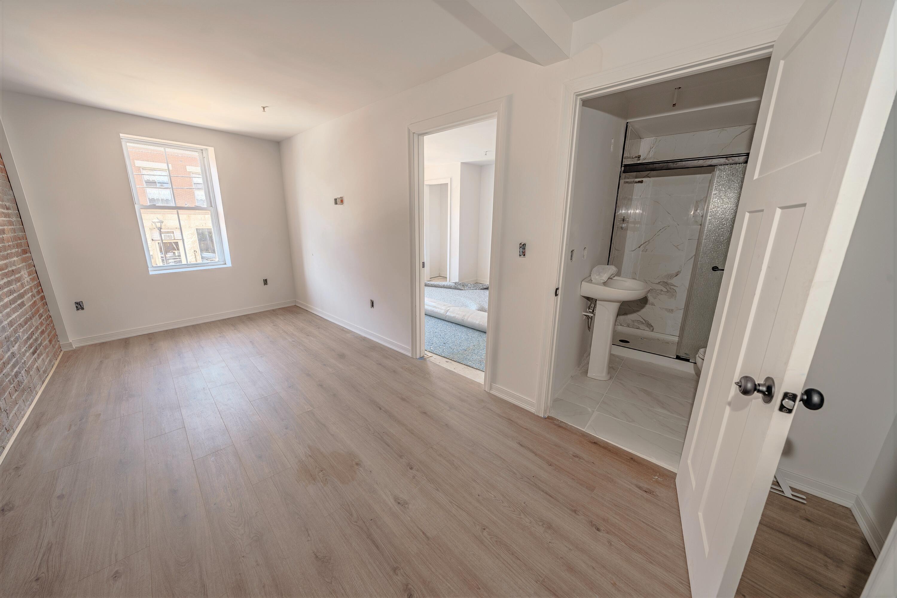 37 & 39 E Main Street Searsport ME 04974