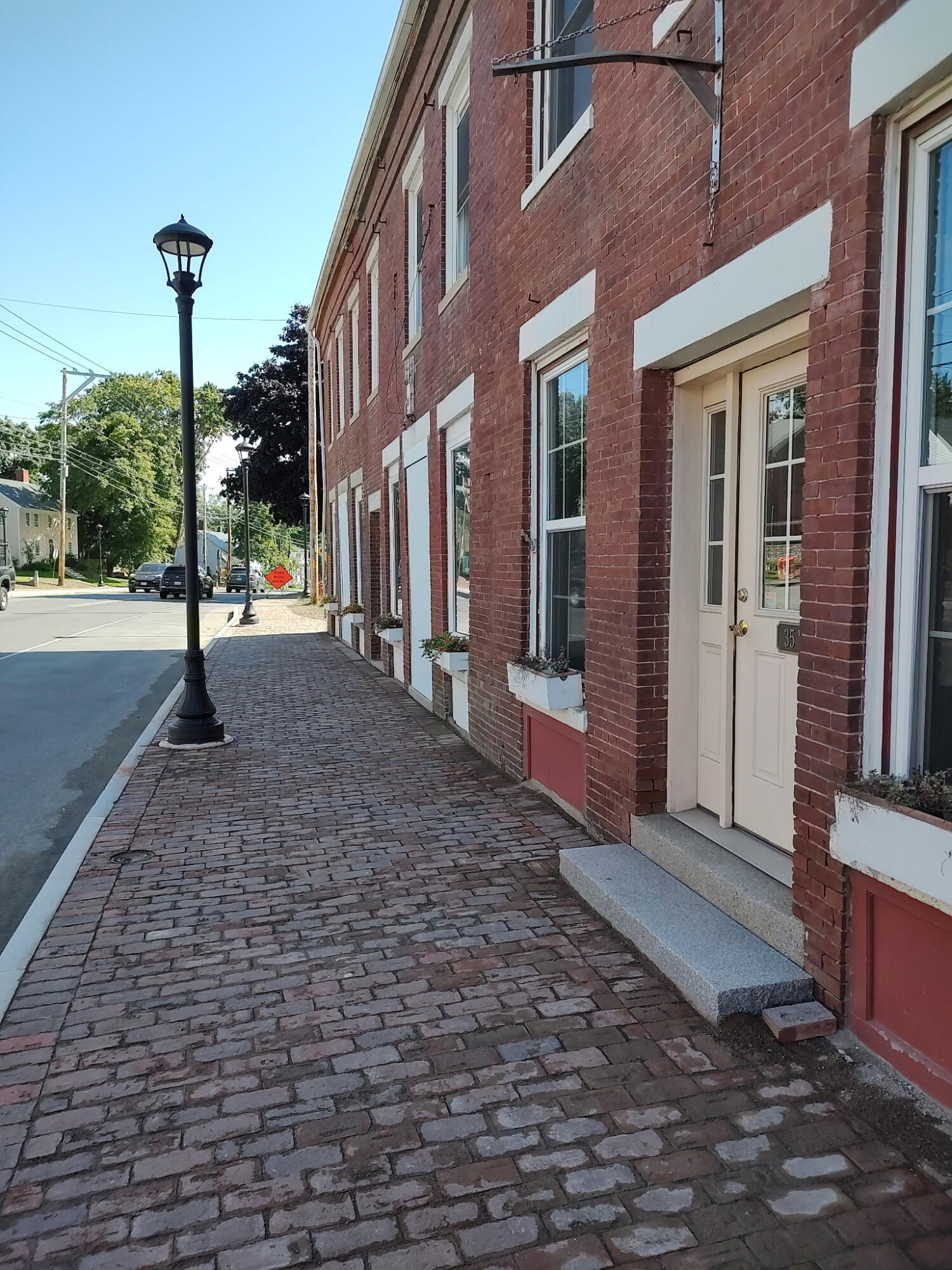 37 & 39 E Main Street Searsport ME 04974