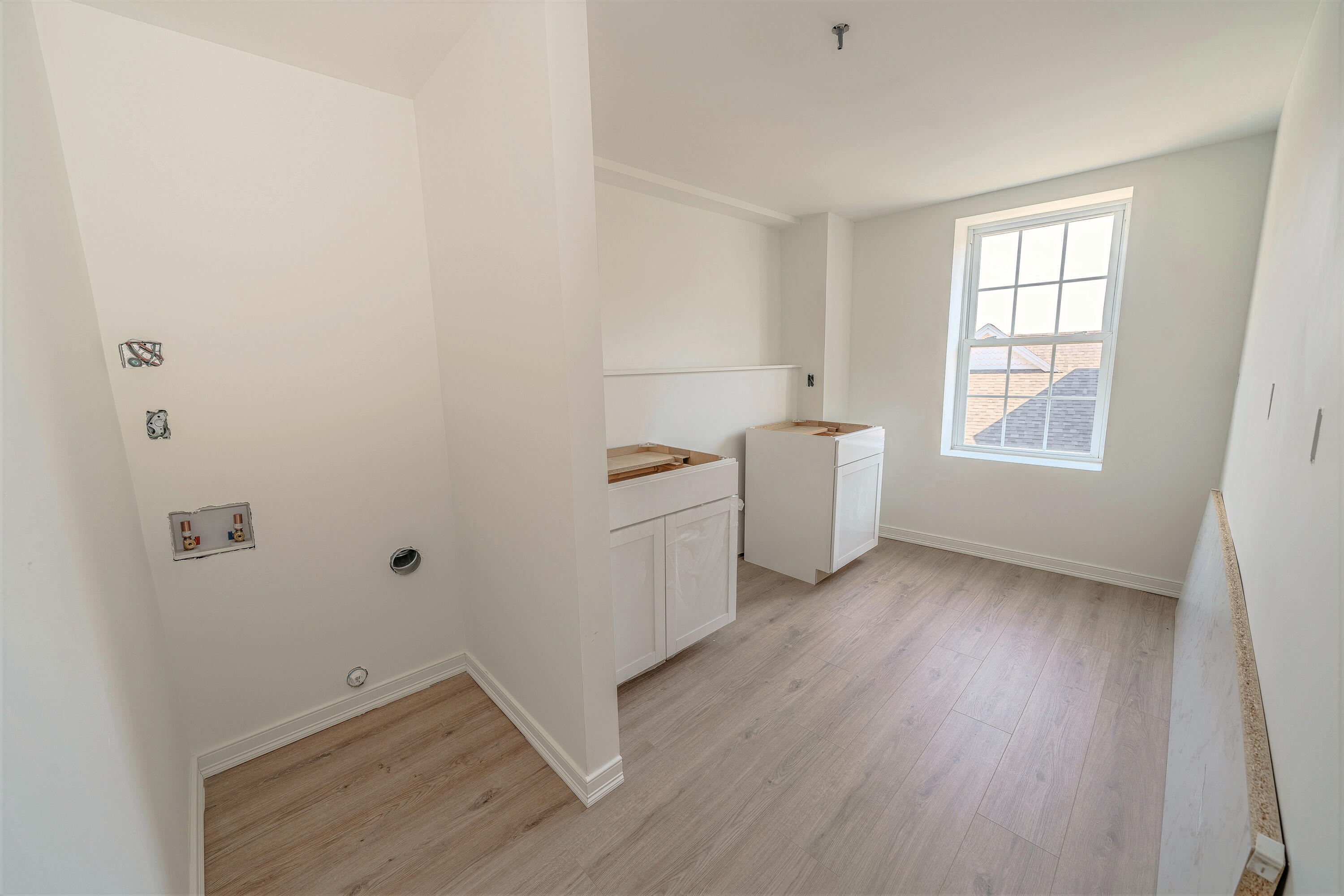 37 & 39 E Main Street Searsport ME 04974