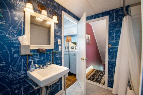 53 Commercial Street Boothbay Harbor ME 04538