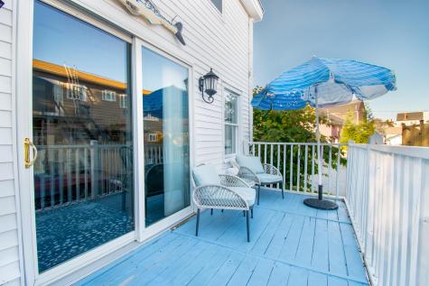 53 Commercial Street Boothbay Harbor ME 04538