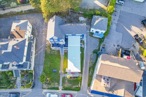 53 Commercial Street Boothbay Harbor ME 04538