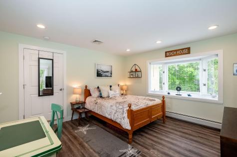 281 York Street York ME 03909