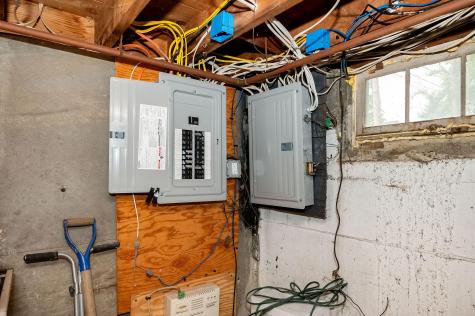 281 York Street York ME 03909